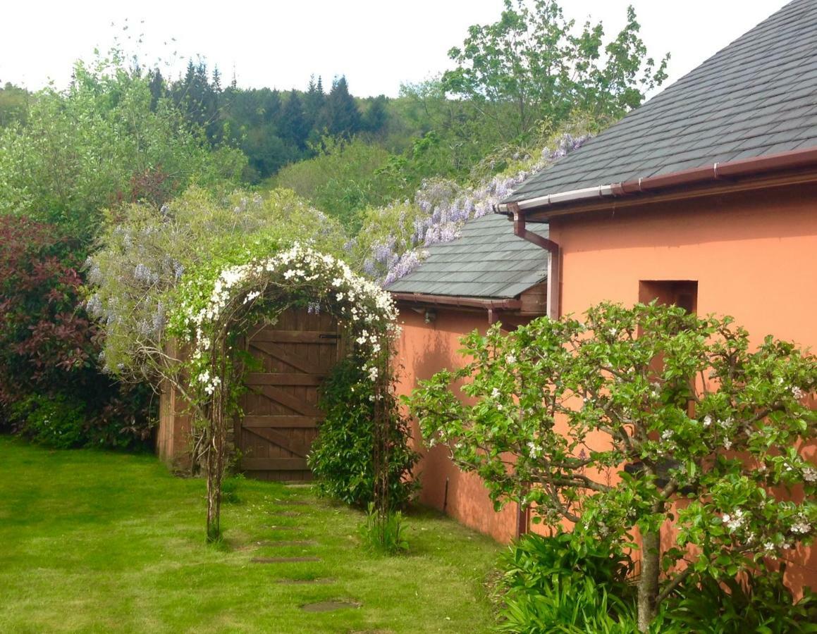 Ty Carreg Fach Staycation Cottage Cardiff Exterior photo